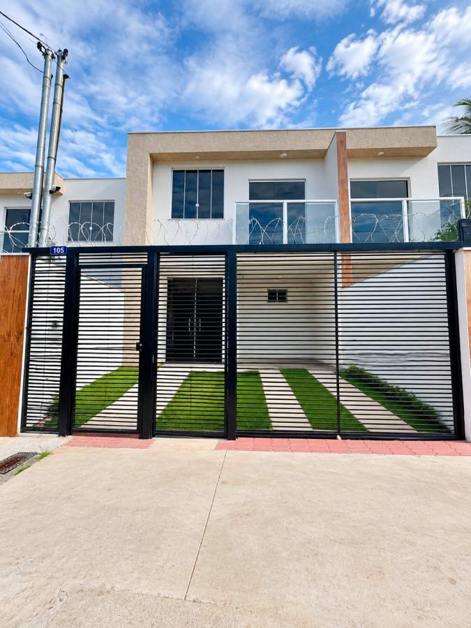 Casa, 3 quartos, 142 m² - Foto 1